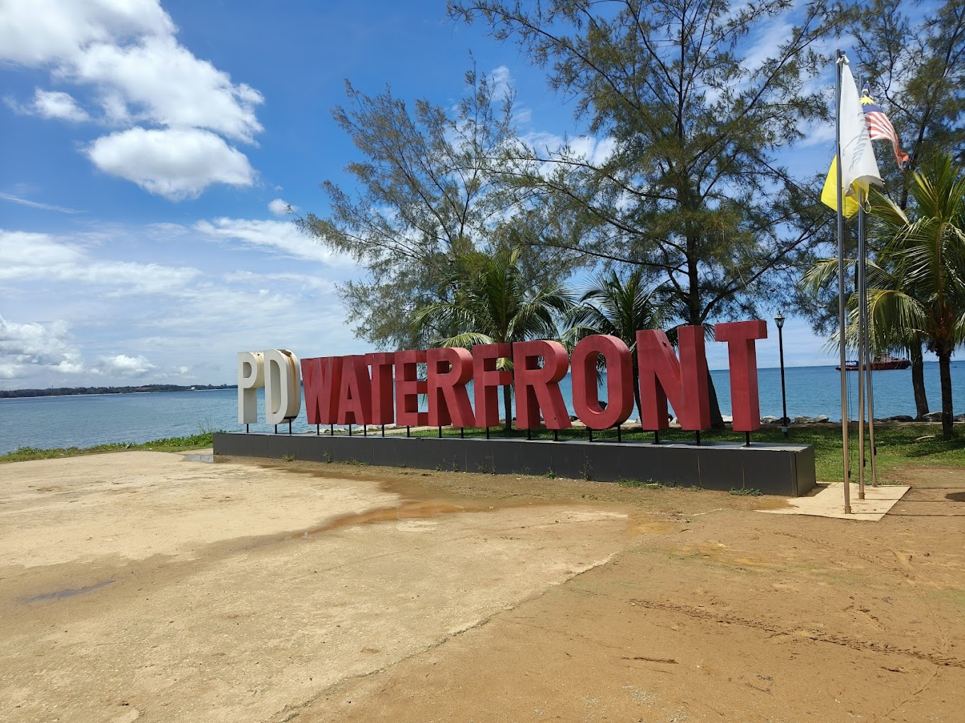 PD Waterfront